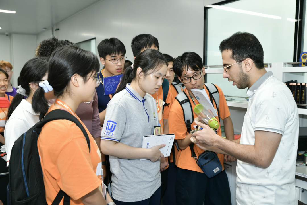 Freshman Science Work Exploring the World of Engineering: Undergraduate Freshmen Embarking on ...